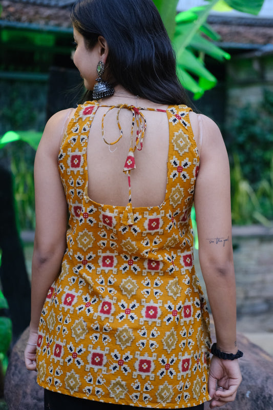 đź”°Mustard Mosaic Back-Tie Sleeveless Kurti