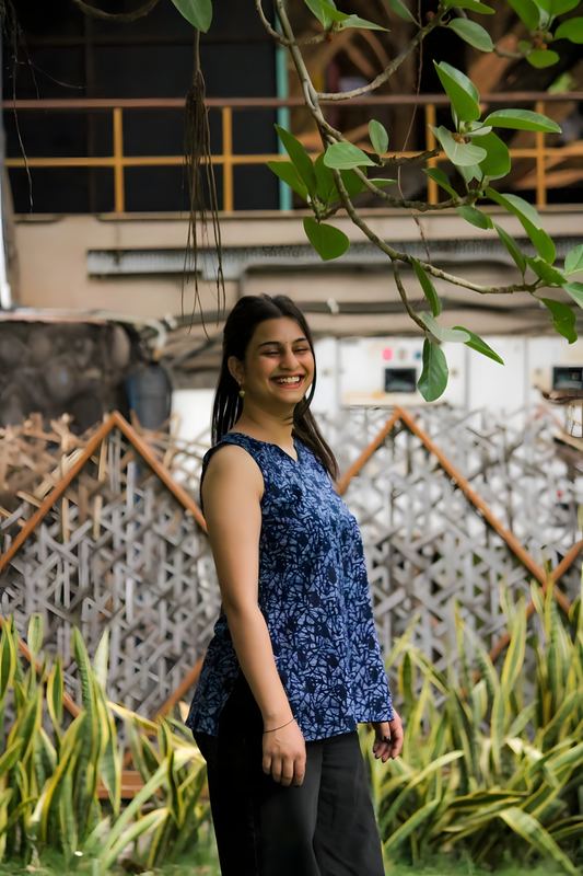 💙Indigo Vibe Sleeveless Kurti